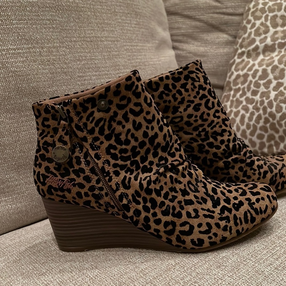 Blowfish booties